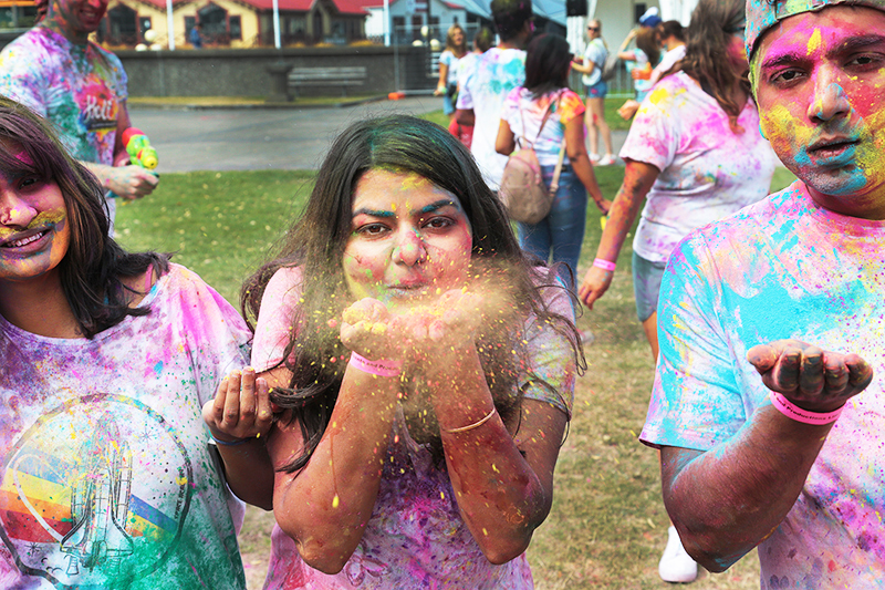 Holli Festival of Colour :  Events : Photo Projects :  Richard Moore Photography : Photographer : 